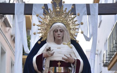 Viacrucis de la Misión con María Santísima del Amor y la Santa Cruz