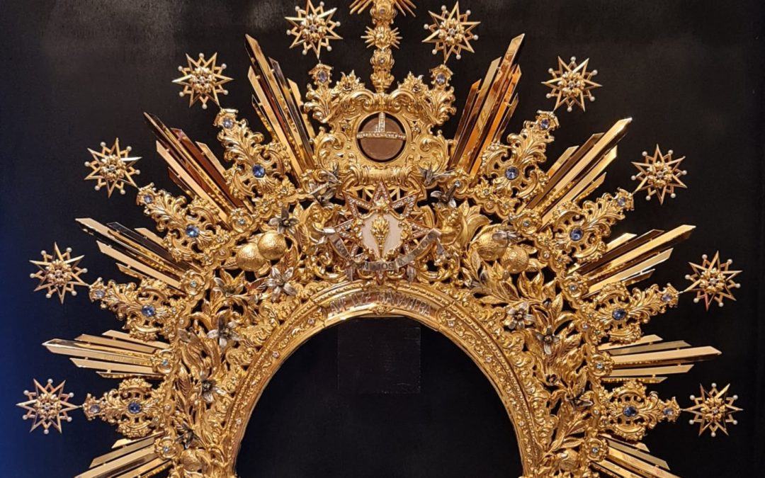 Nueva diadema para Nuestra Señora de la Aurora