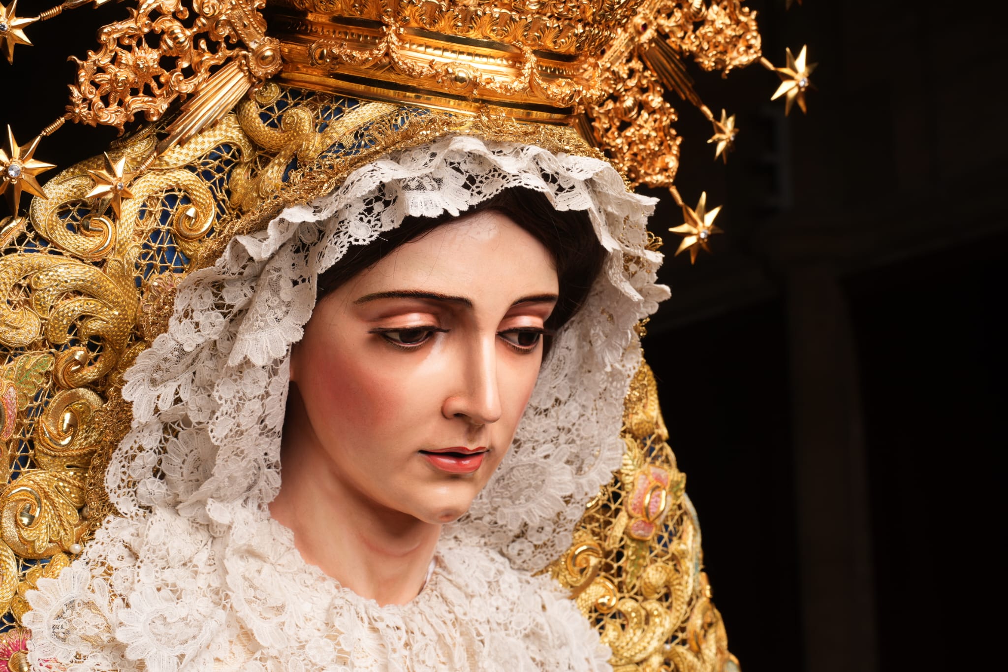 Nuestra Señora de la Aurora es repuesta al culto