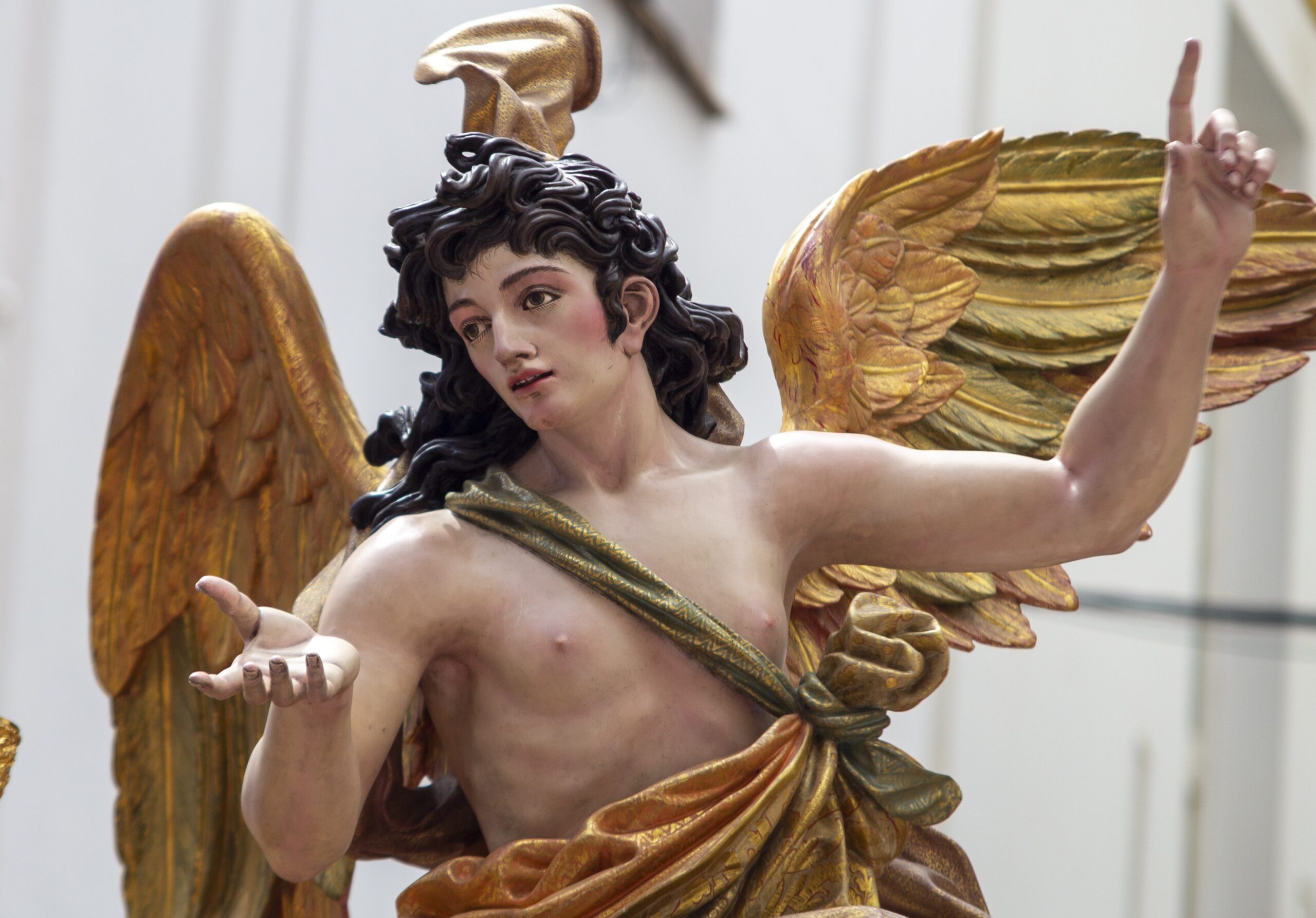 Restauración del Ángel Anunciador